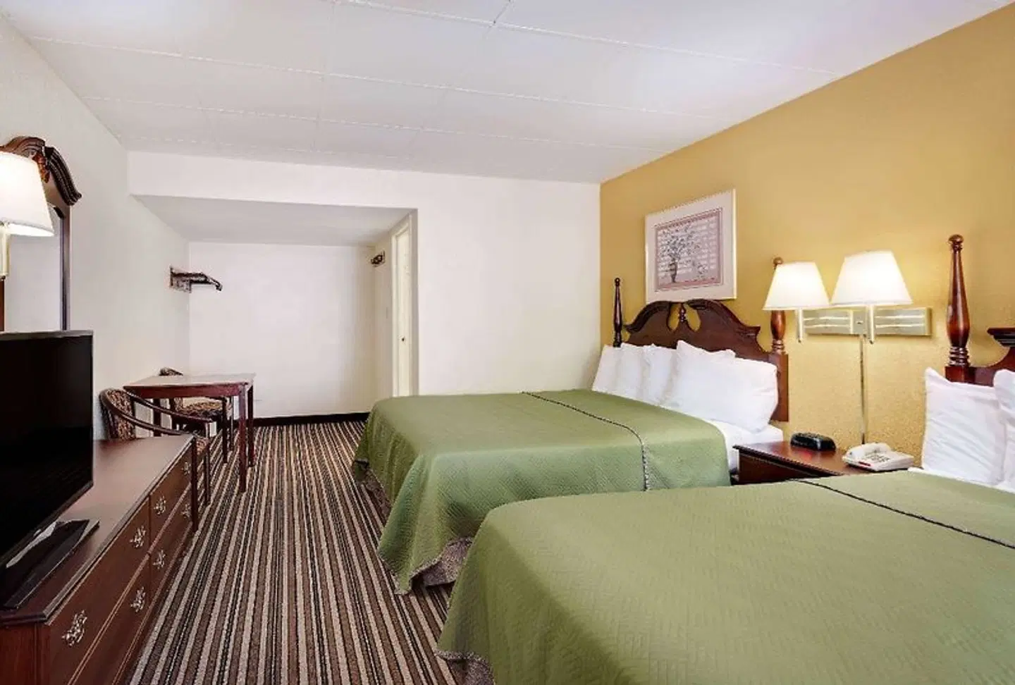 Travelodge by Wyndham Chambersburg ROOM_EXAMPLE