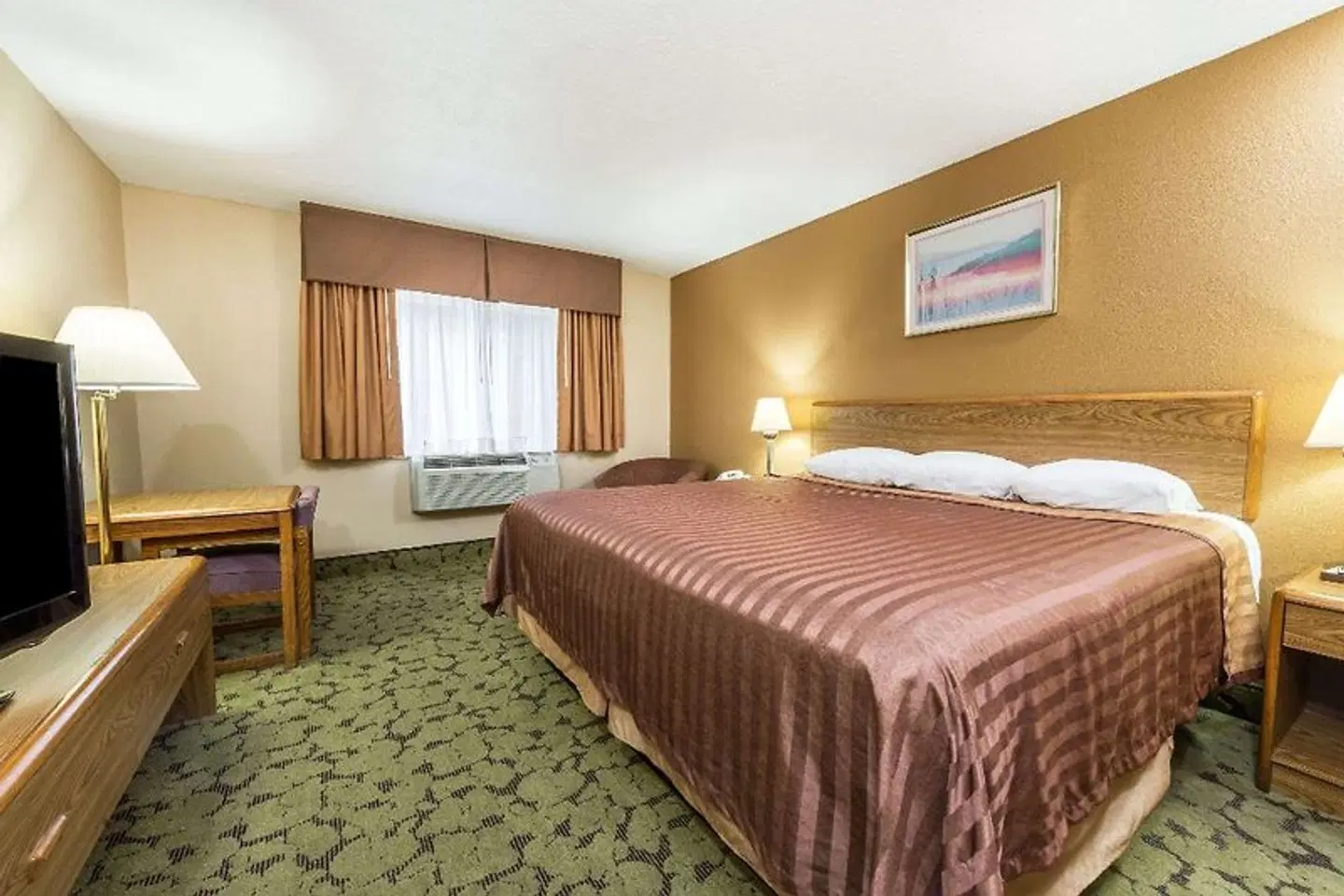 Travelodge by Wyndham Bloomington ROOM_EXAMPLE