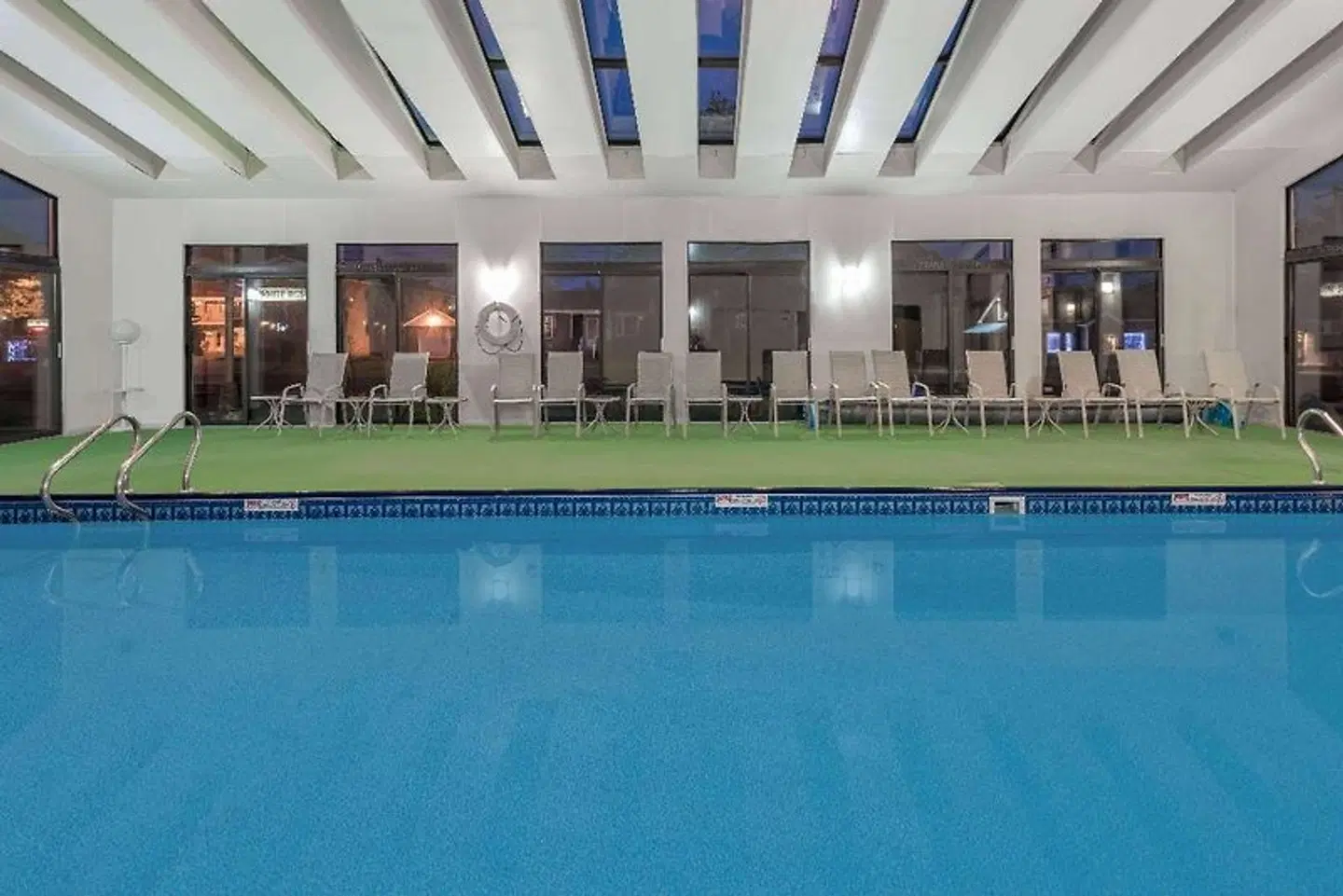 Travelodge by Wyndham Hershey Hallenbad