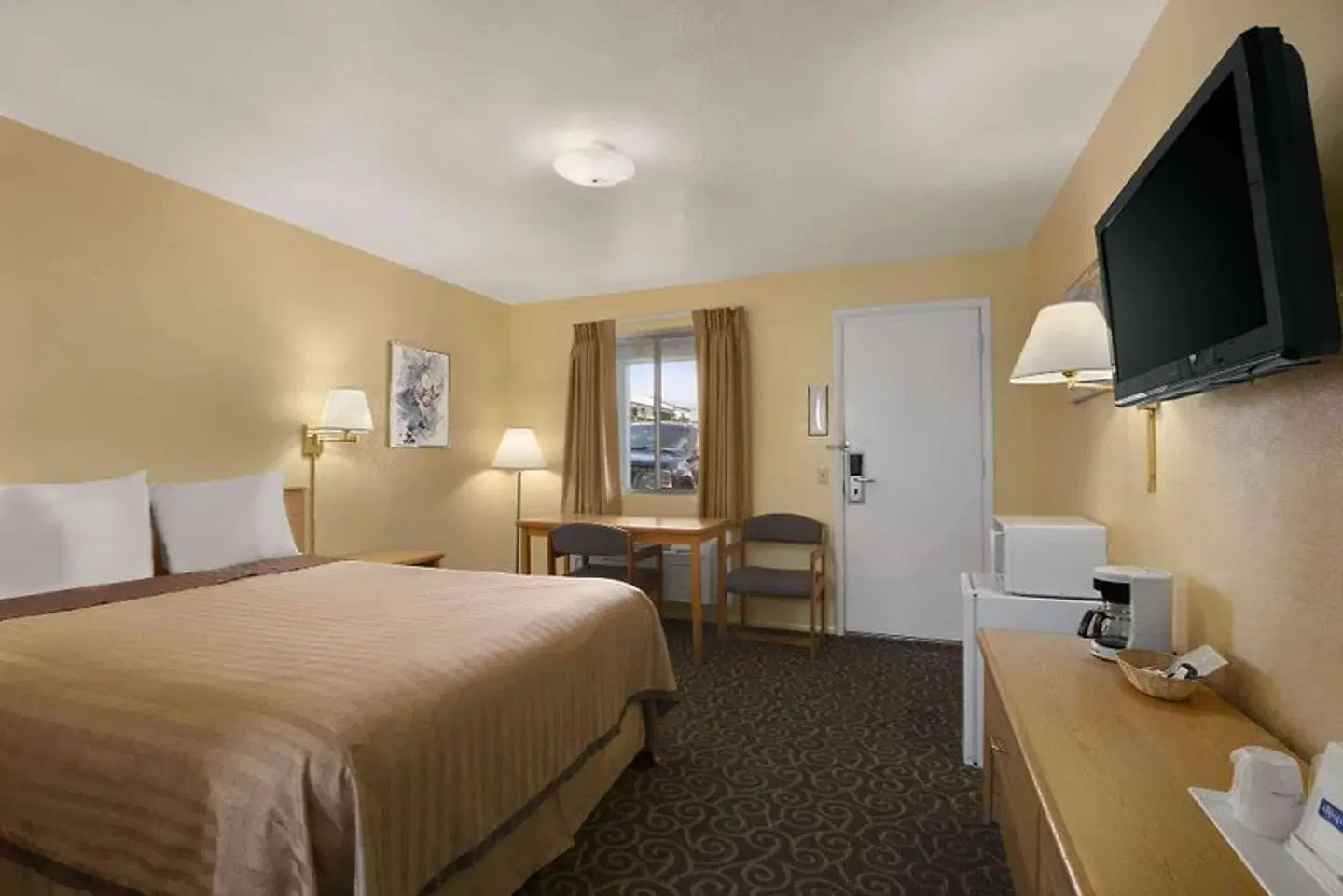 Travelodge by Wyndham Wenatchee ROOM_EXAMPLE