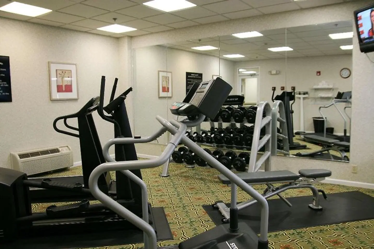Hampton Inn & Suites Hershey SPORTS_AND_LEISURE