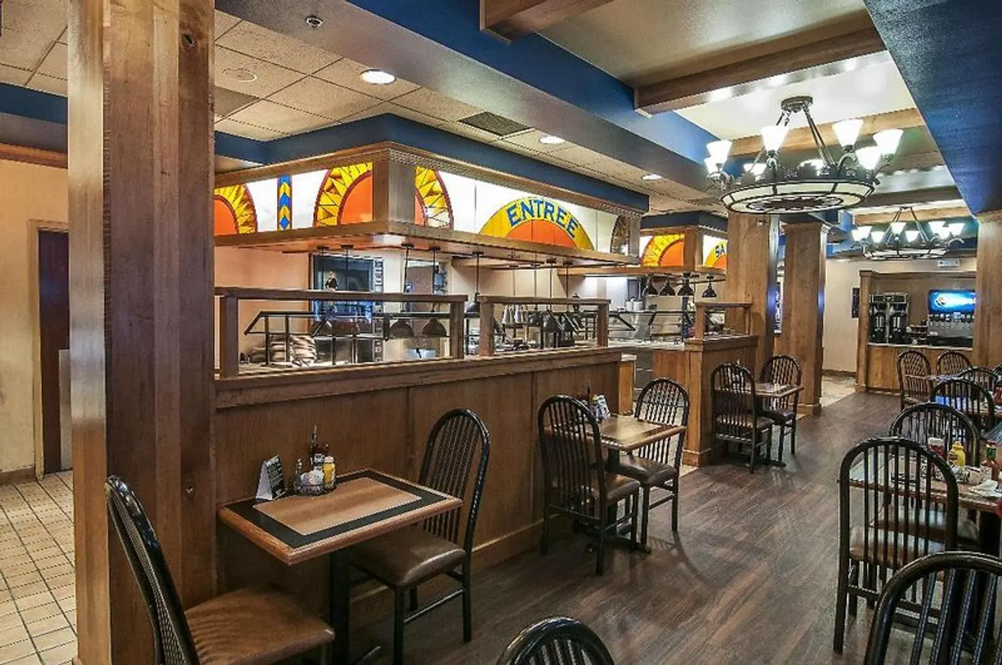 Hampton Inn Deadwood at Tin Lizzie Gaming Resort Bar