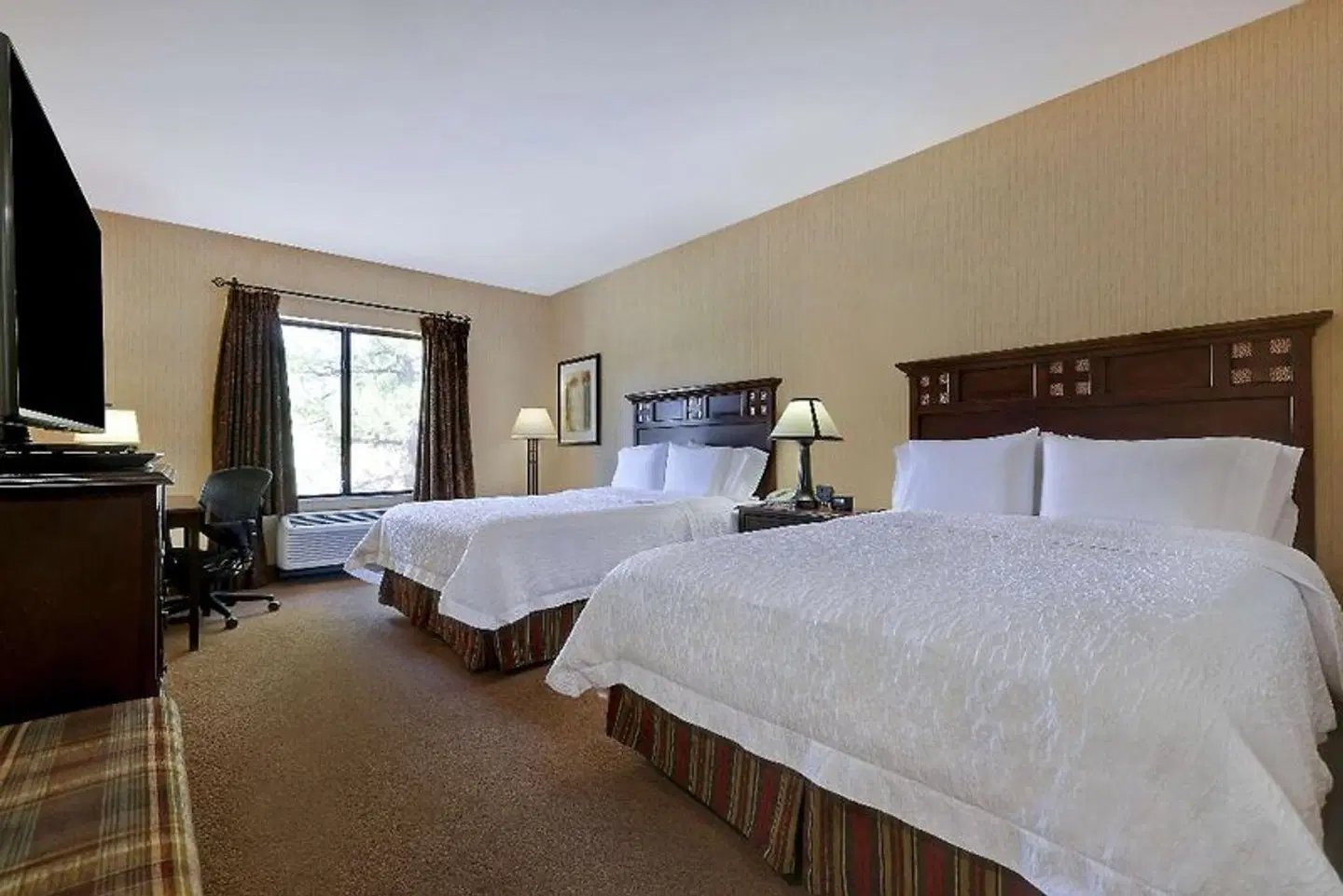 Hampton Inn & Suites Tahoe-Truckee ROOM_EXAMPLE