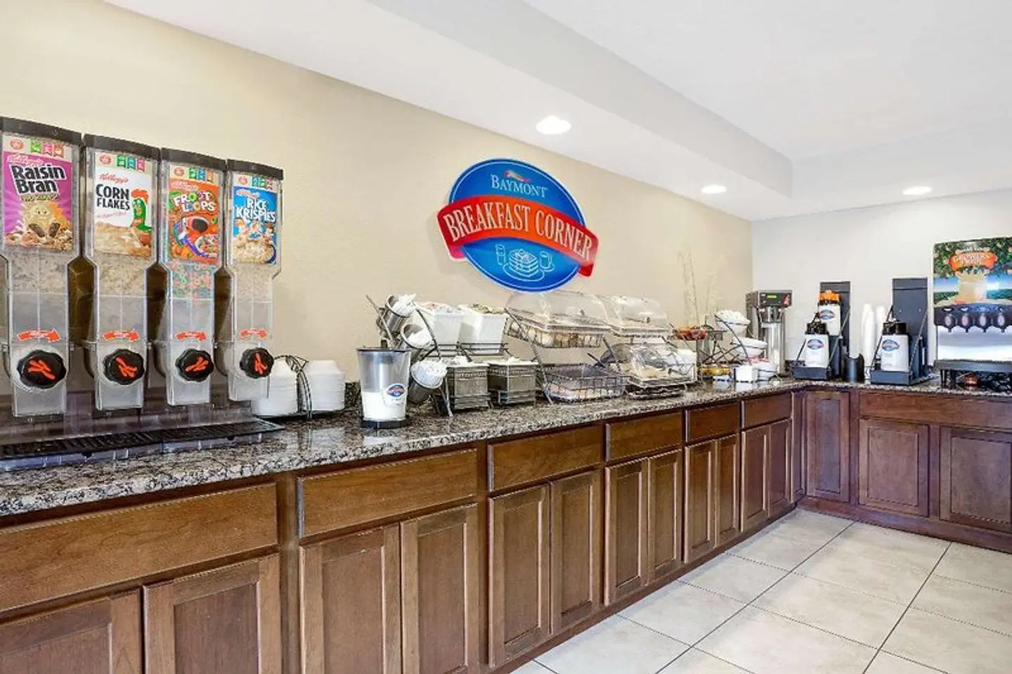 Baymont by Wyndham San Marcos Bar