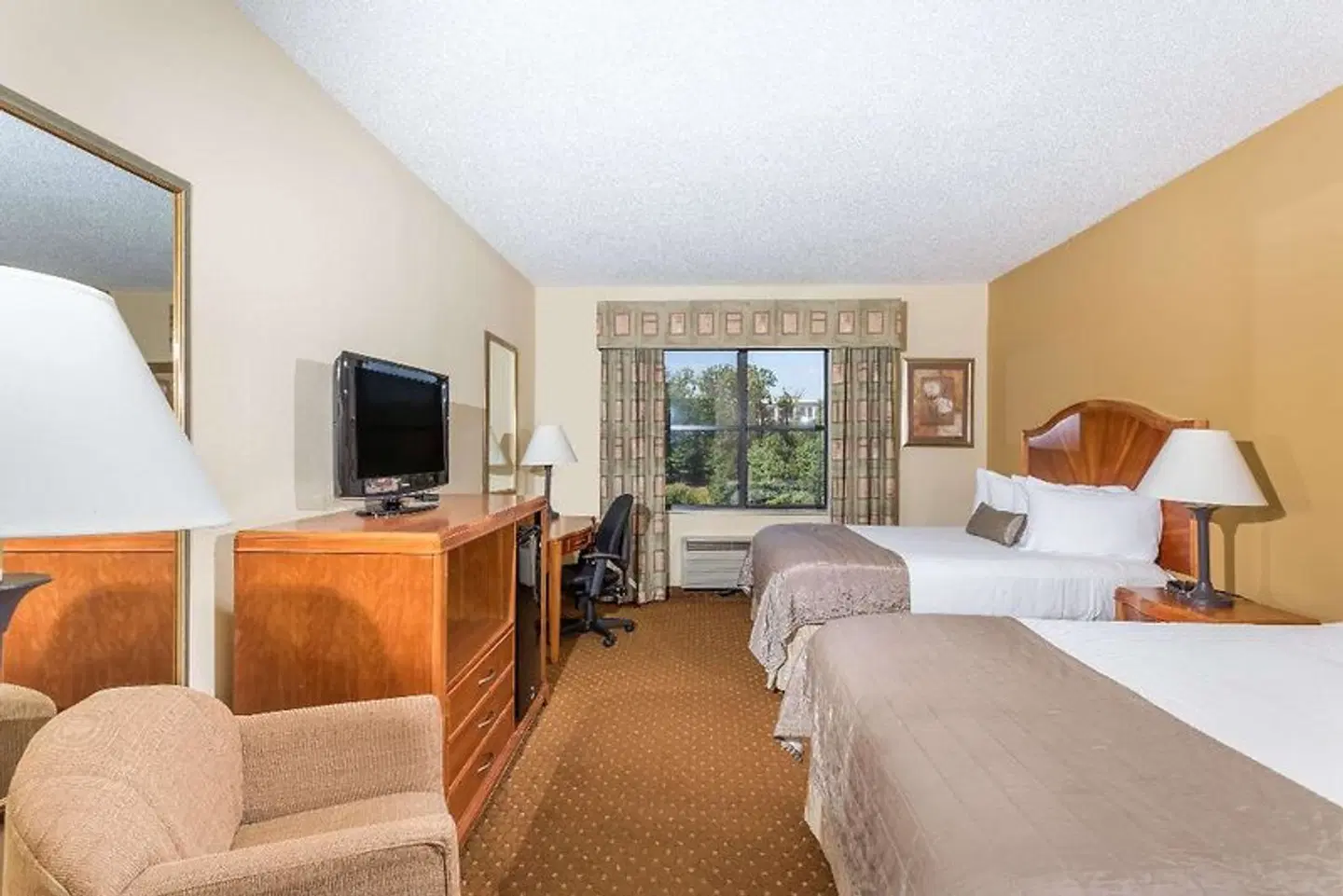 Baymont by Wyndham Asheville/Biltmore Village ROOM_EXAMPLE