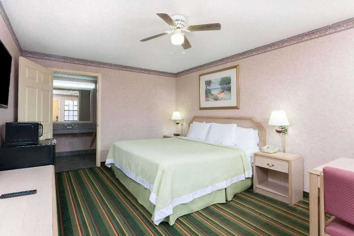 Days Inn by Wyndham Holladay ROOM_EXAMPLE