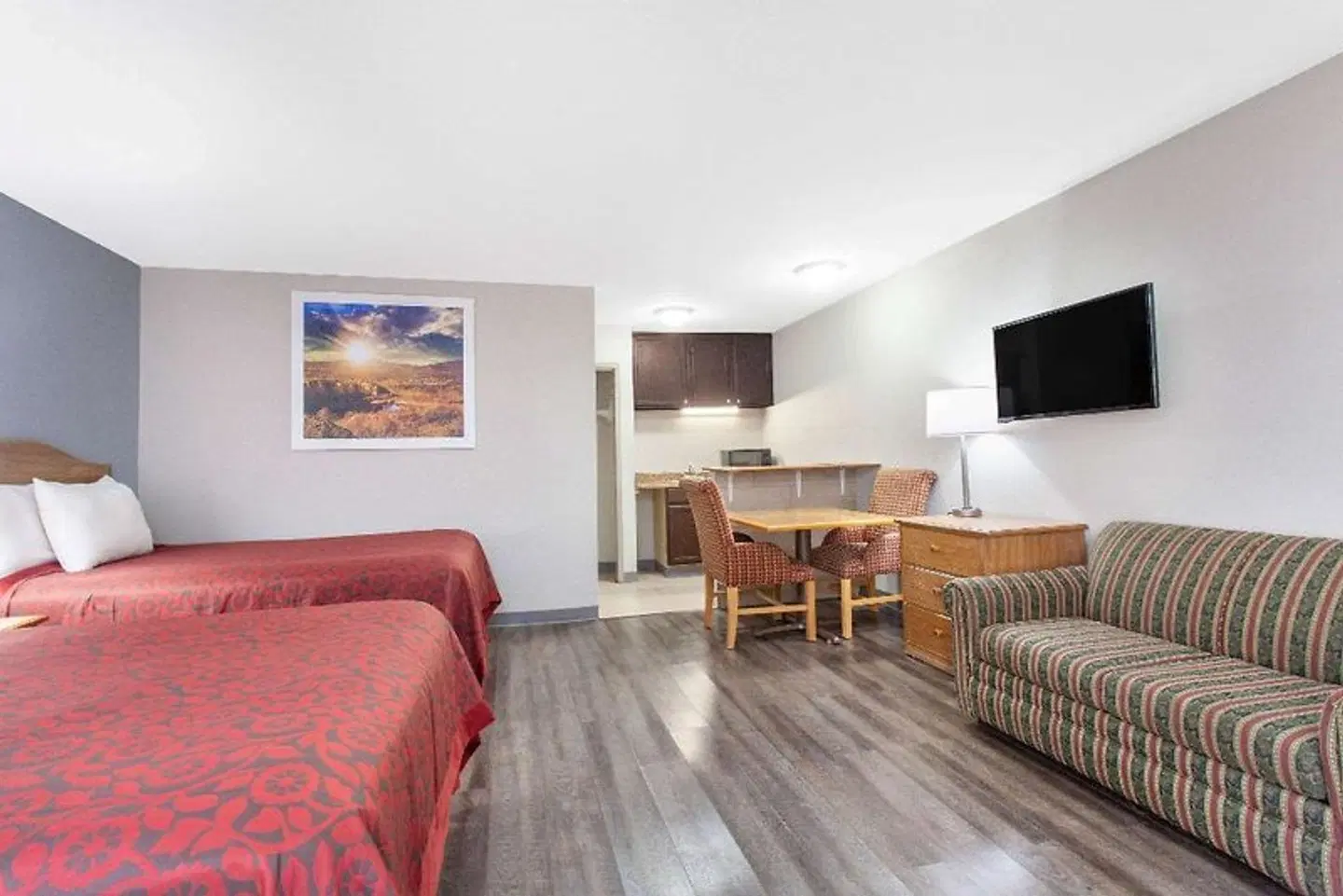 Days Inn by Wyndham Clinton / Laurens I-26 ROOM_EXAMPLE