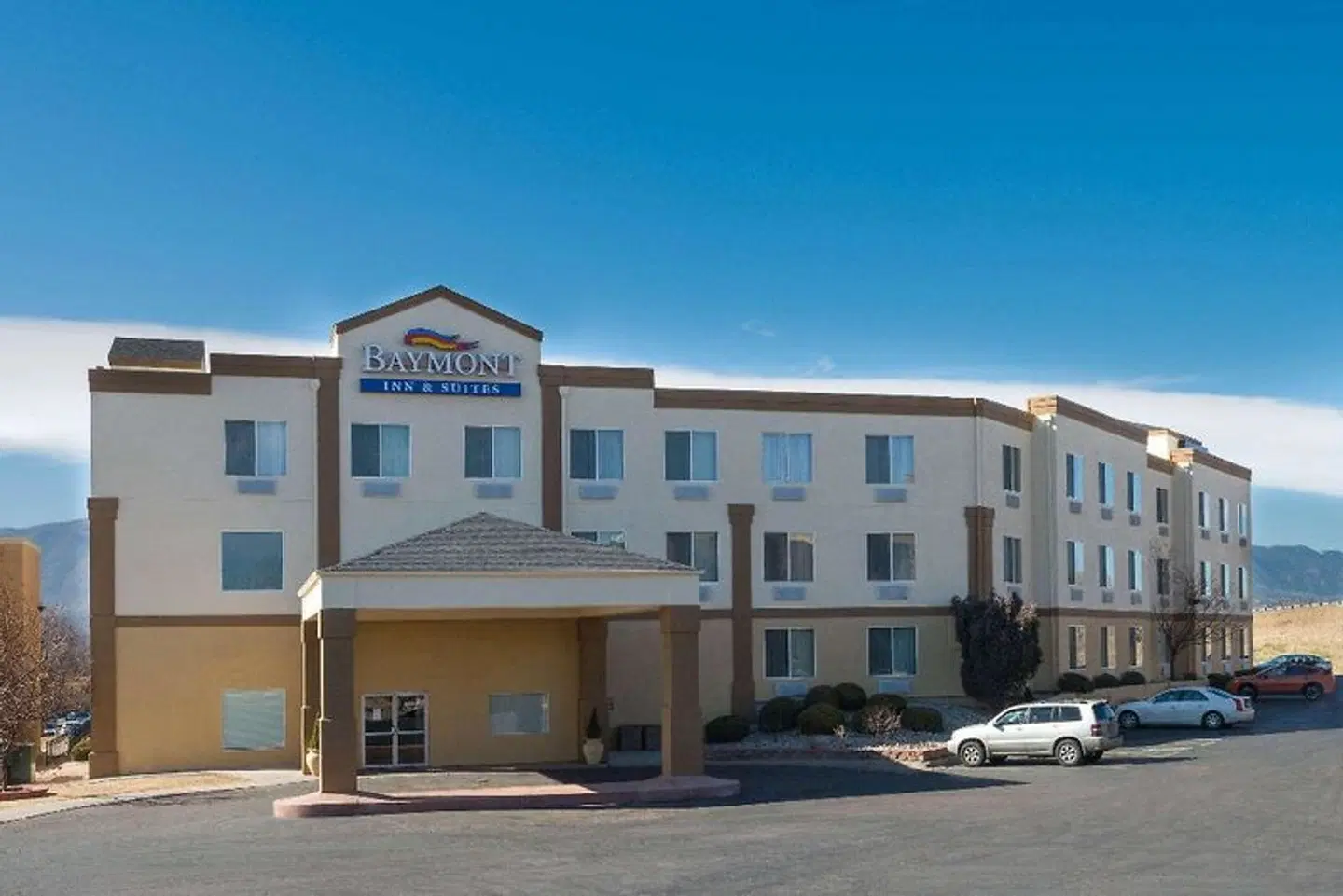 Baymont by Wyndham Colorado Springs EXTERIOR