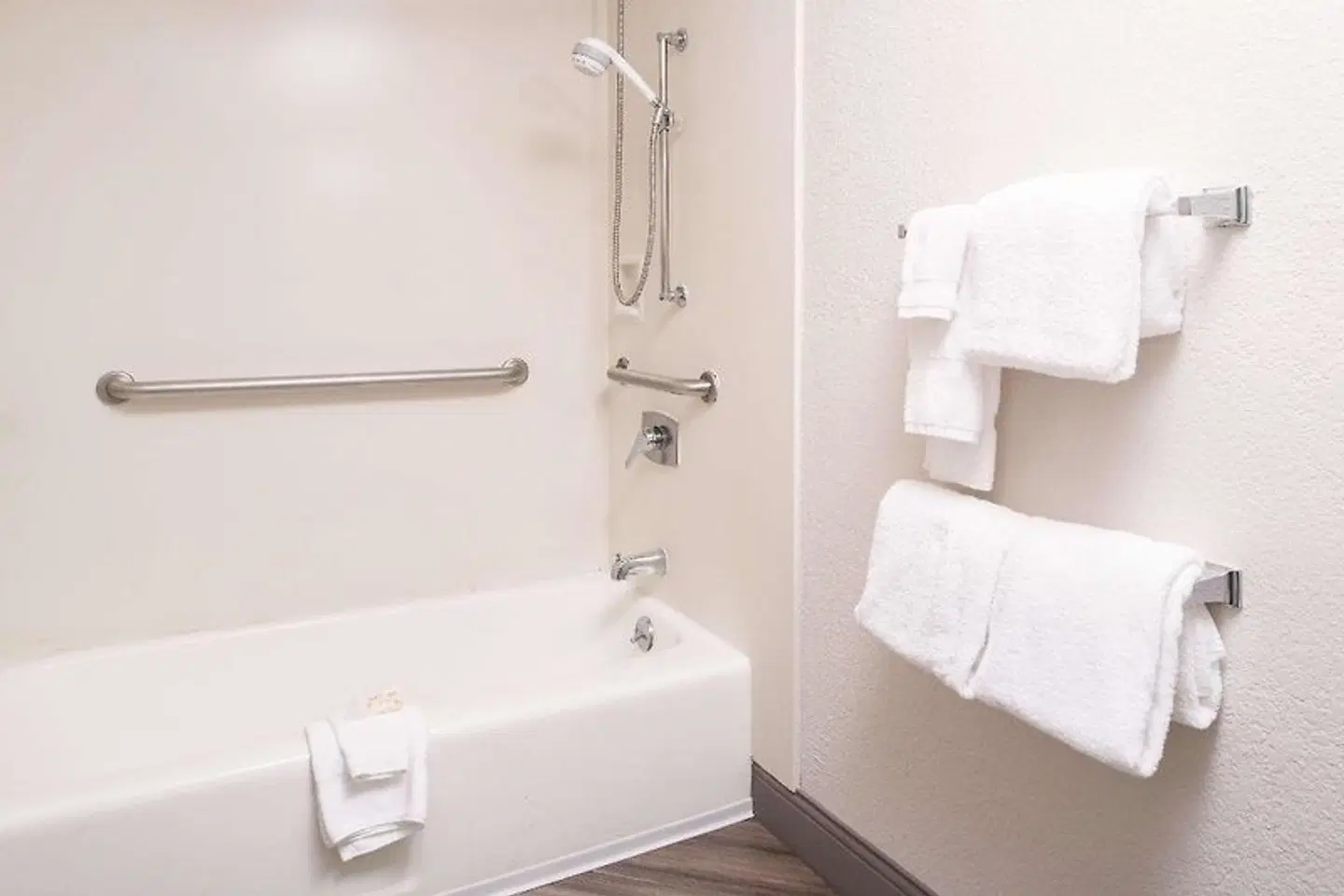 La Quinta Inn Sacramento Downtown Badezimmer