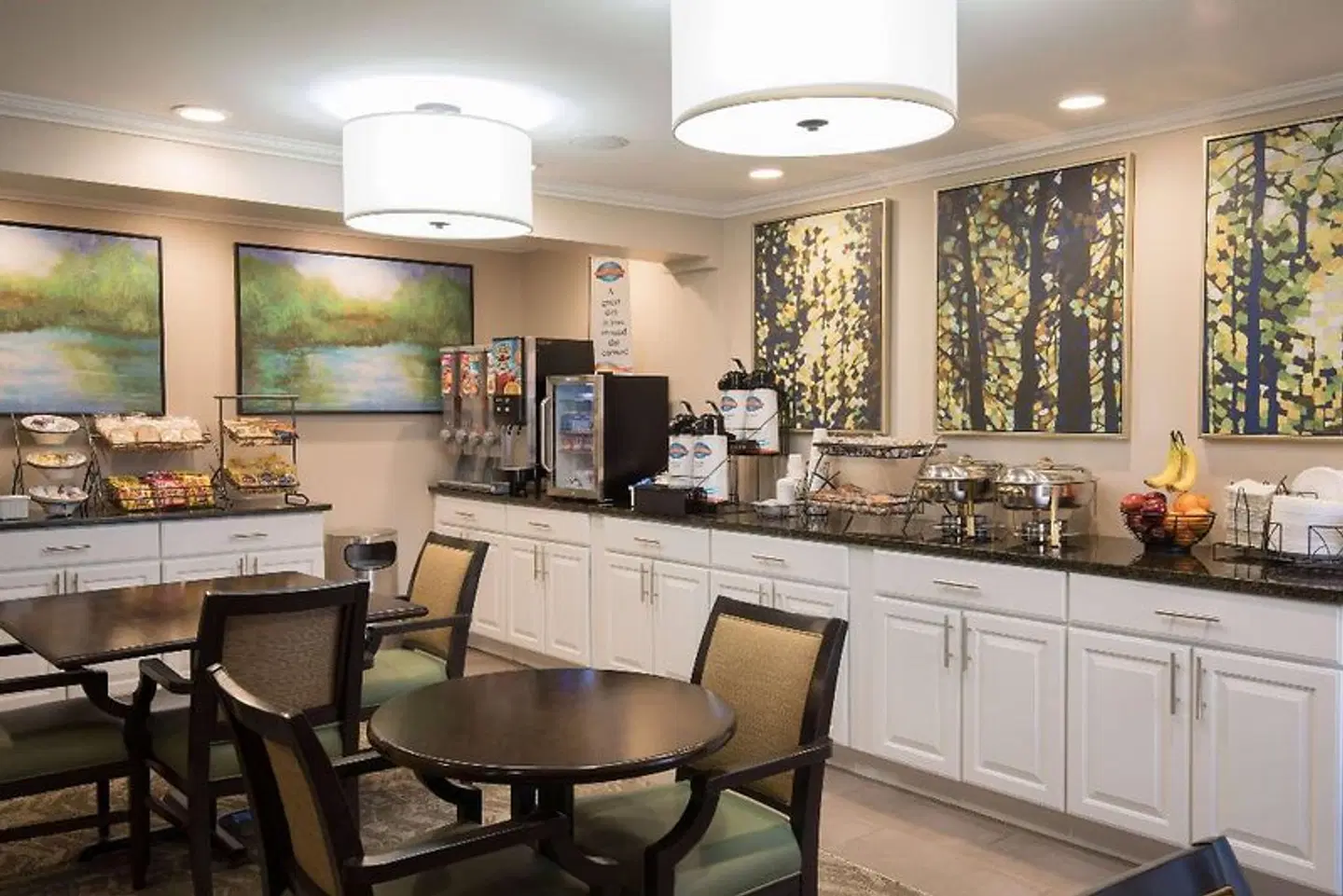 Baymont by Wyndham Detroit Airport/Romulus Bar