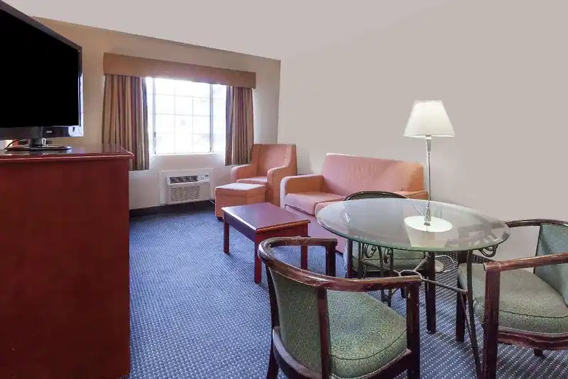Days Inn by Wyndham Flagstaff I-40 – Hotelfoto
