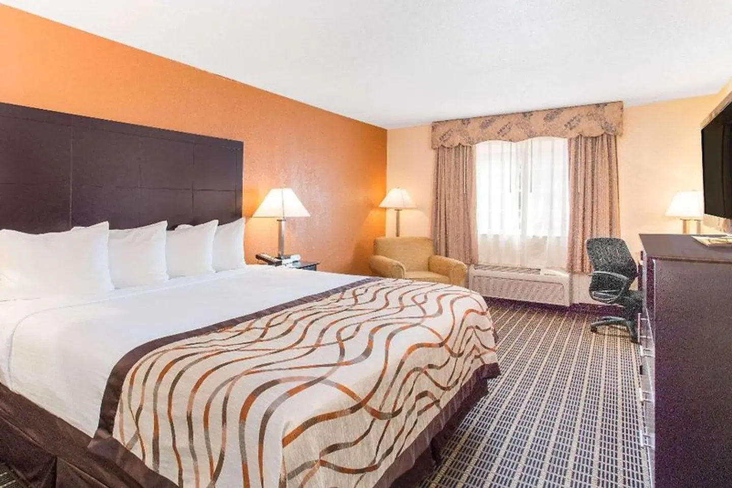 Baymont by Wyndham Muskegon ROOM_EXAMPLE