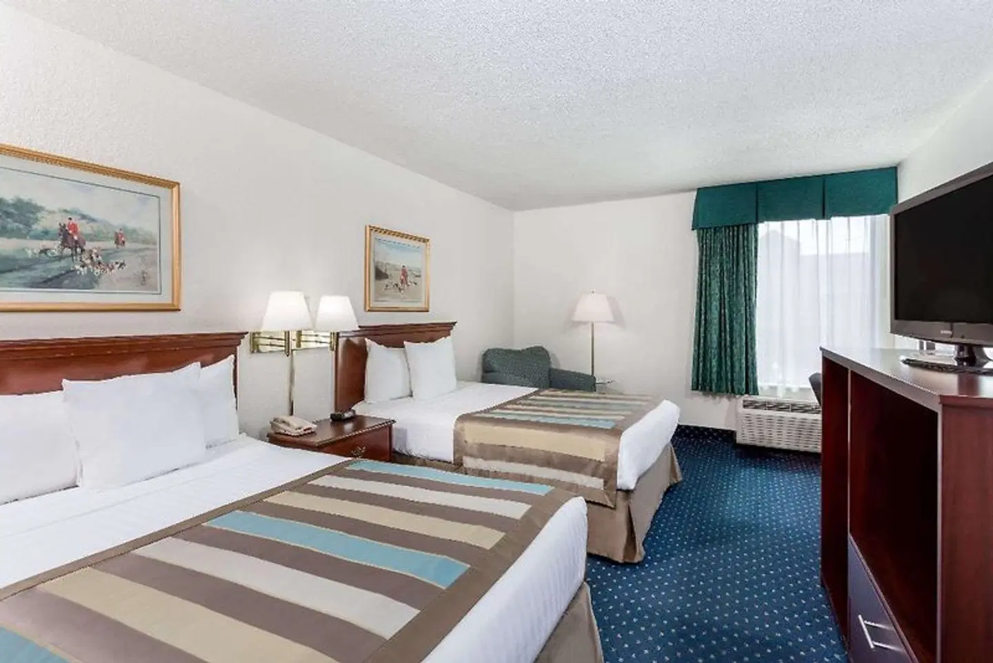 Baymont by Wyndham Greensboro/Coliseum ROOM_EXAMPLE