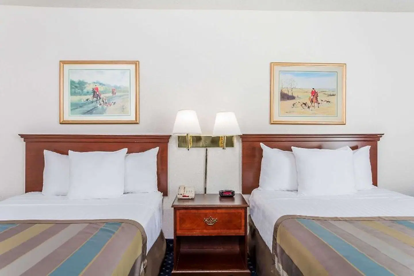 Baymont by Wyndham Greensboro/Coliseum ROOM_EXAMPLE