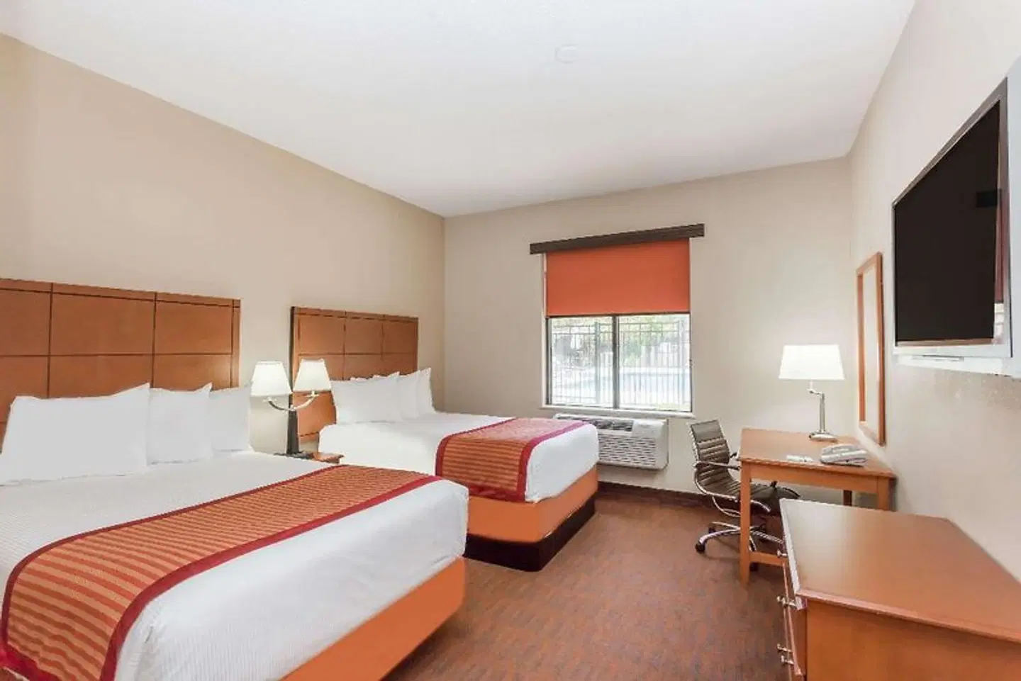 Baymont by Wyndham Savannah/Garden City ROOM_EXAMPLE
