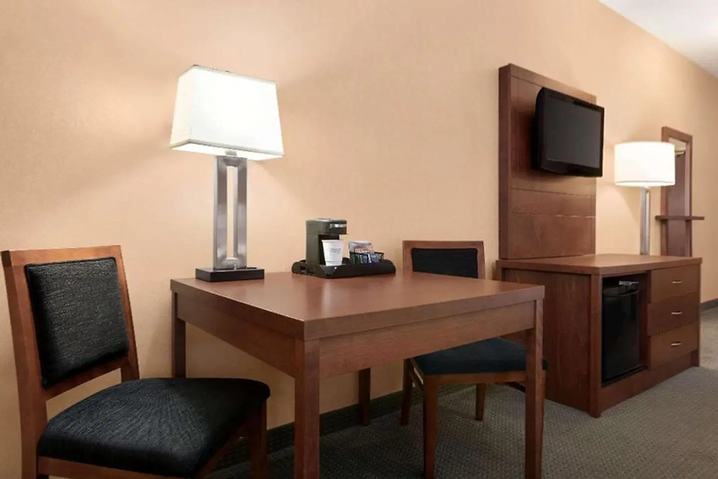Days Inn by Wyndham Guelph ROOM_EXAMPLE