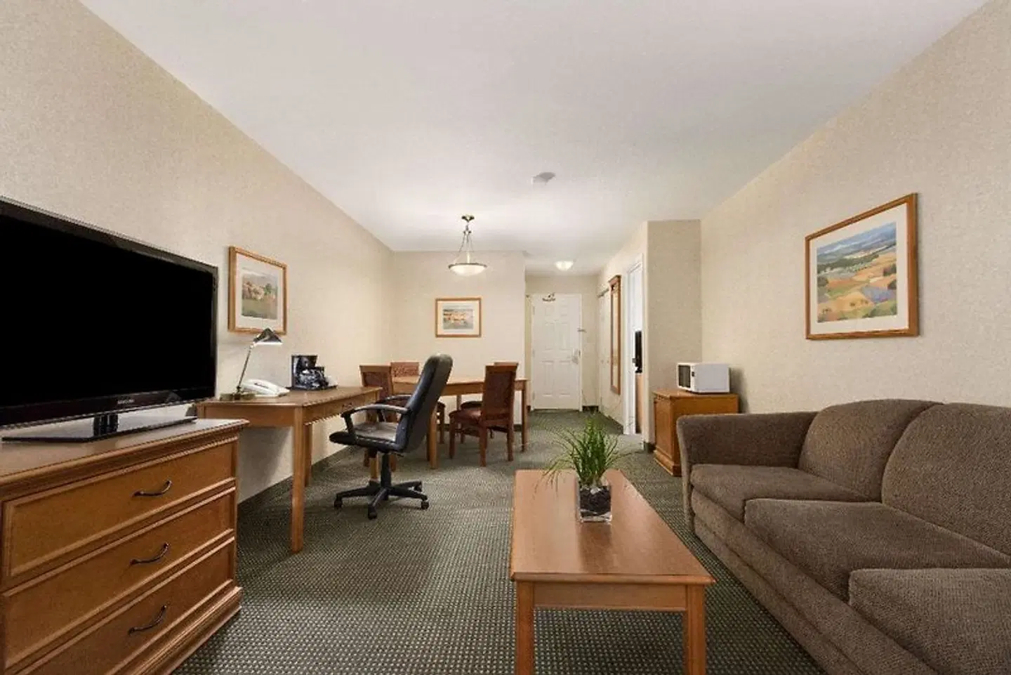 Days Inn by Wyndham Saskatoon LOUNGE_LOBBY