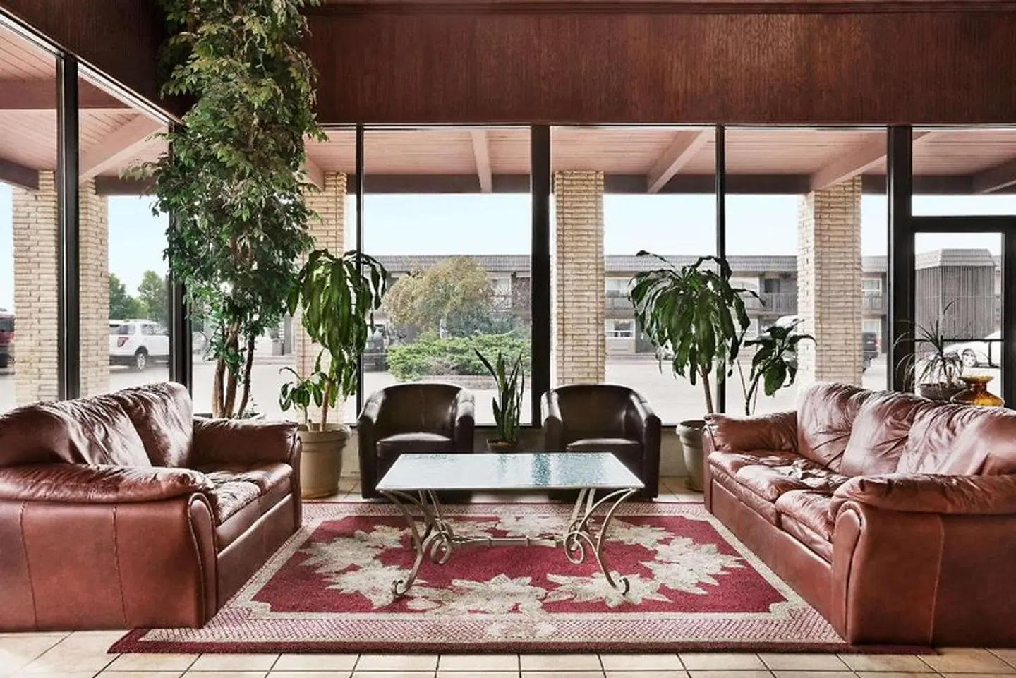 Baymont by Wyndham Medicine Hat LOUNGE_LOBBY