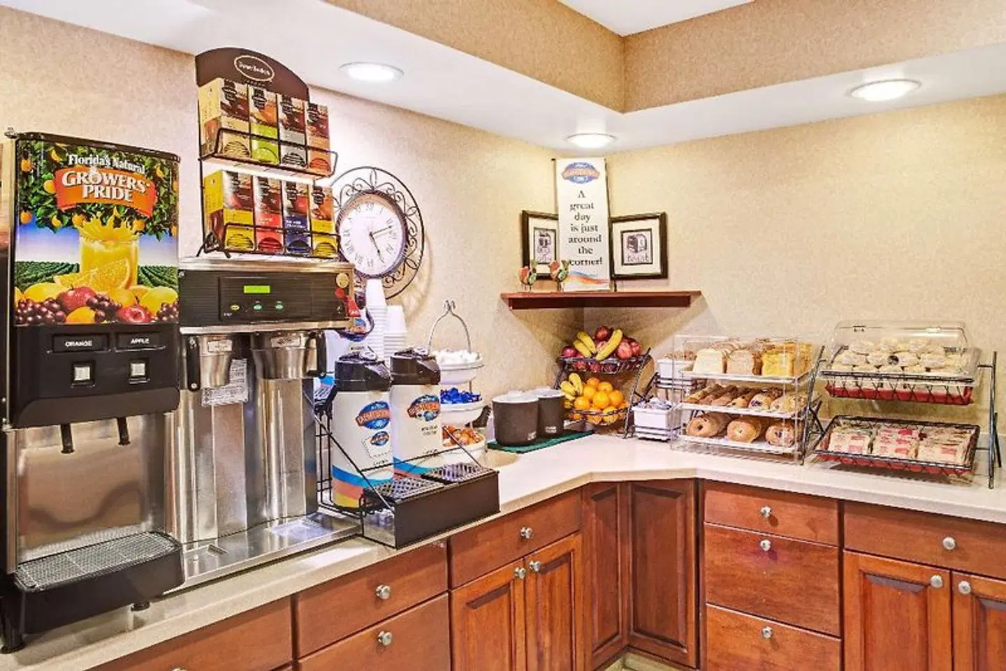 Baymont by Wyndham Indianapolis ROOM_EXAMPLE