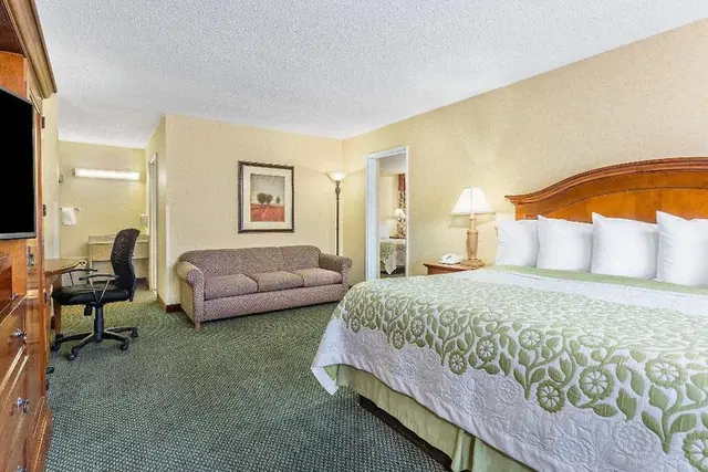 Days Inn by Wyndham Klamath Falls ROOM_EXAMPLE
