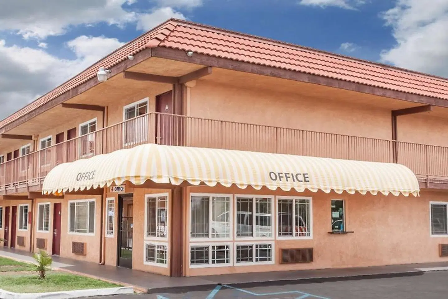 Days Inn by Wyndham Barstow EXTERIOR