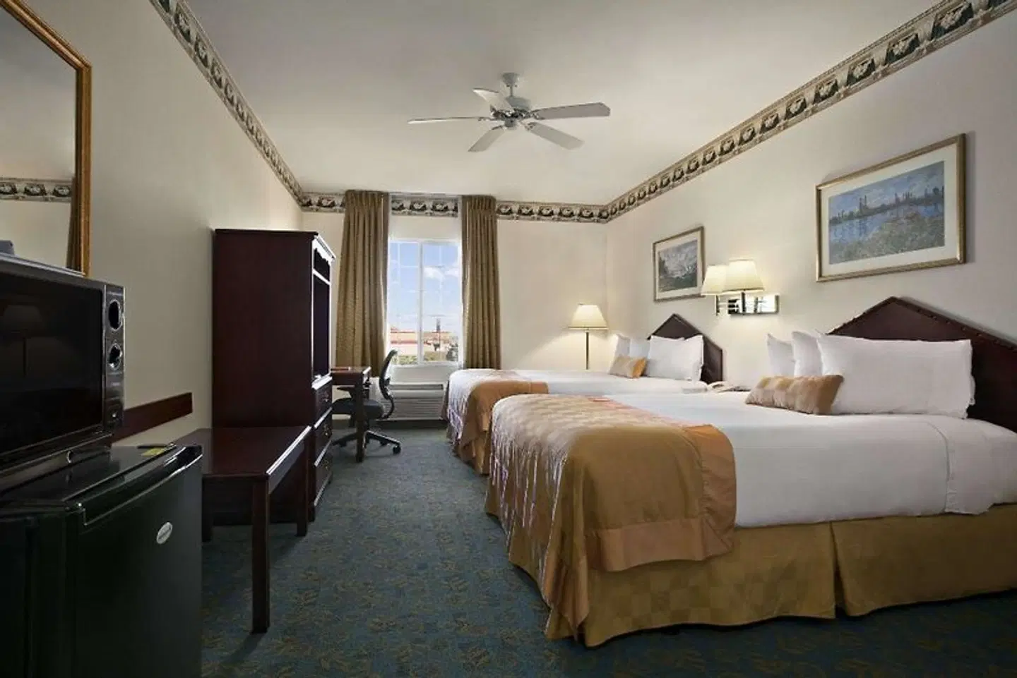Ramada by Wyndham Williams ROOM_EXAMPLE