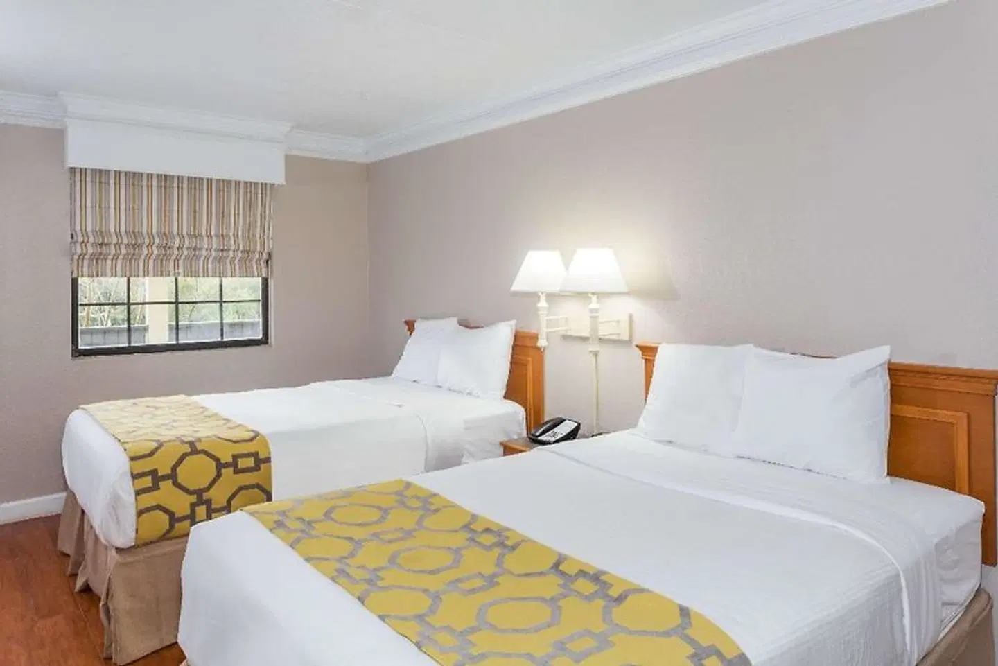 Baymont by Wyndham Tallahassee Central ROOM_EXAMPLE