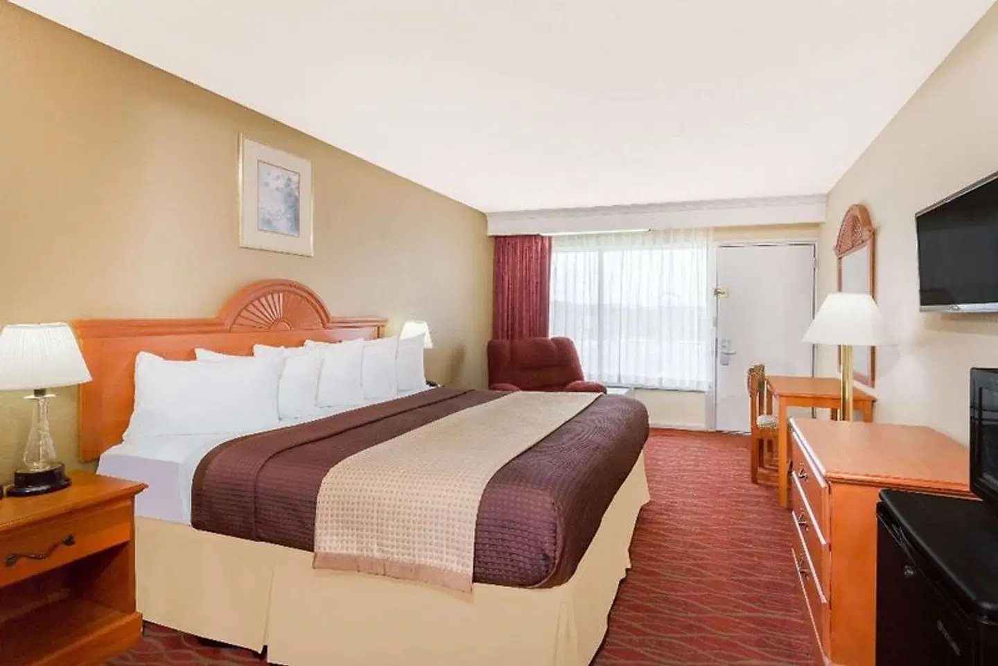 Days Inn by Wyndham Staunton ROOM_EXAMPLE