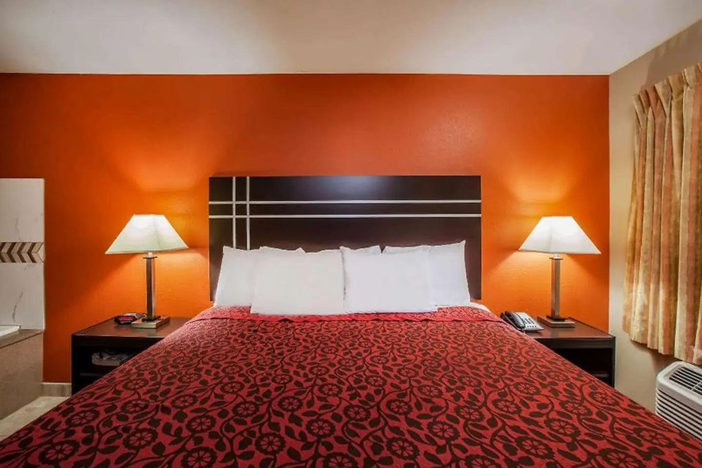Days Inn by Wyndham Sulphur LA ROOM_EXAMPLE