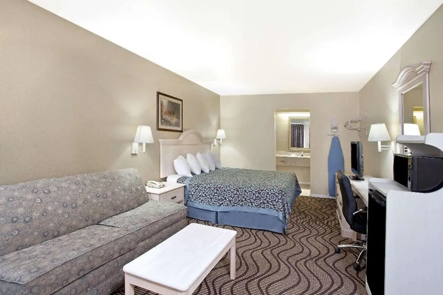 Days Inn by Wyndham Kerrville ROOM_EXAMPLE