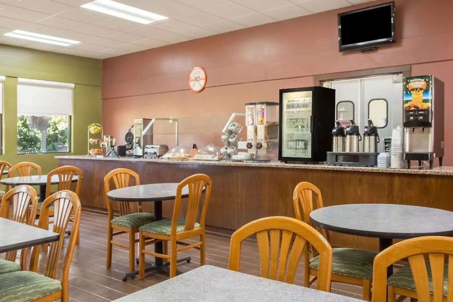 Howard Johnson Inn - Ocala Bar