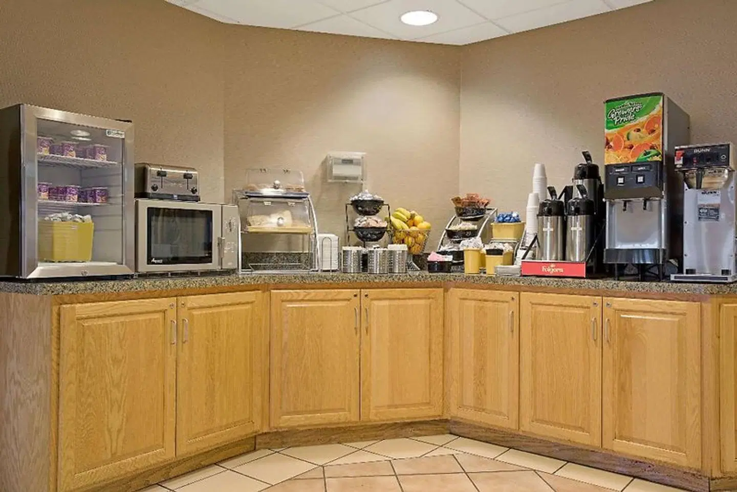 Days Inn by Wyndham Eagan Minnesota Near Mall of America LOUNGE_LOBBY
