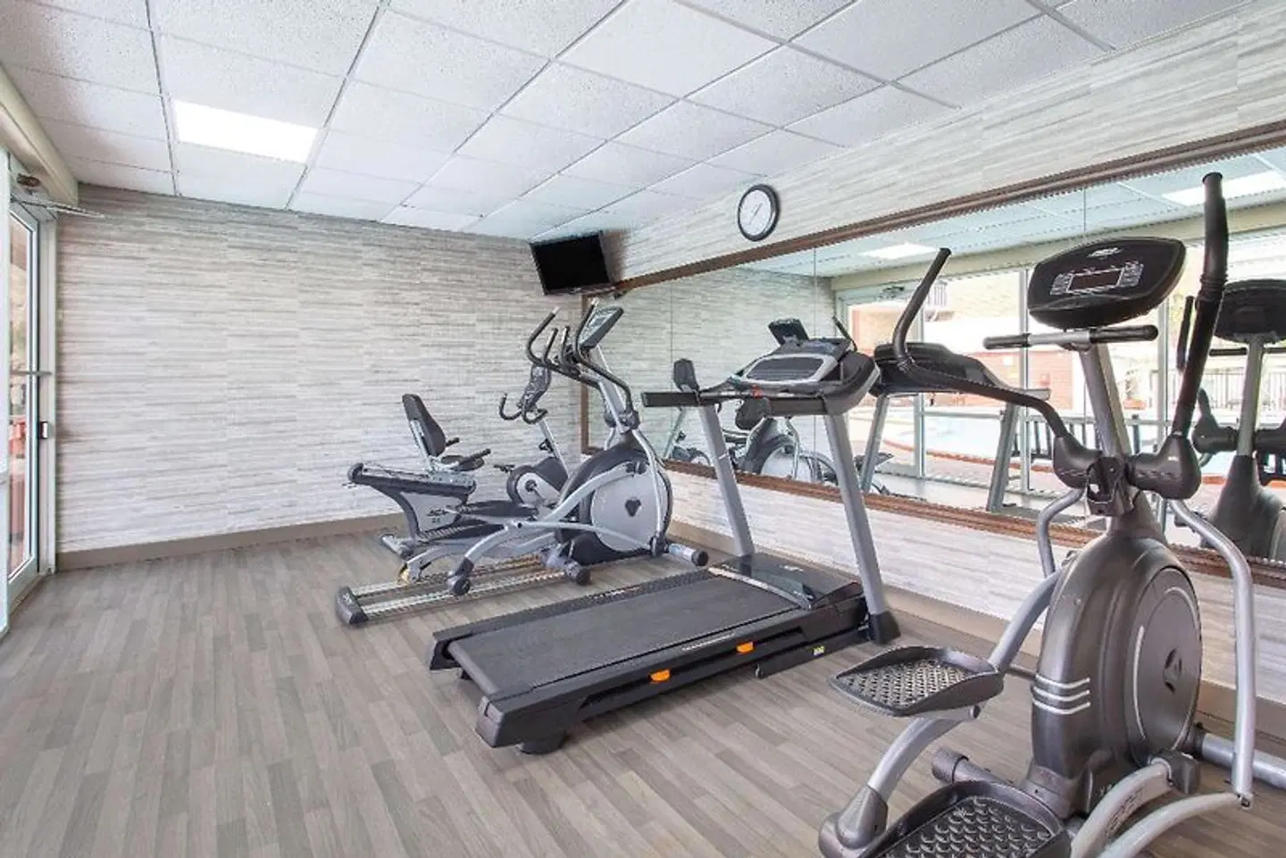 Ramada by Wyndham Tampa Airport Westshore SPORTS_AND_LEISURE