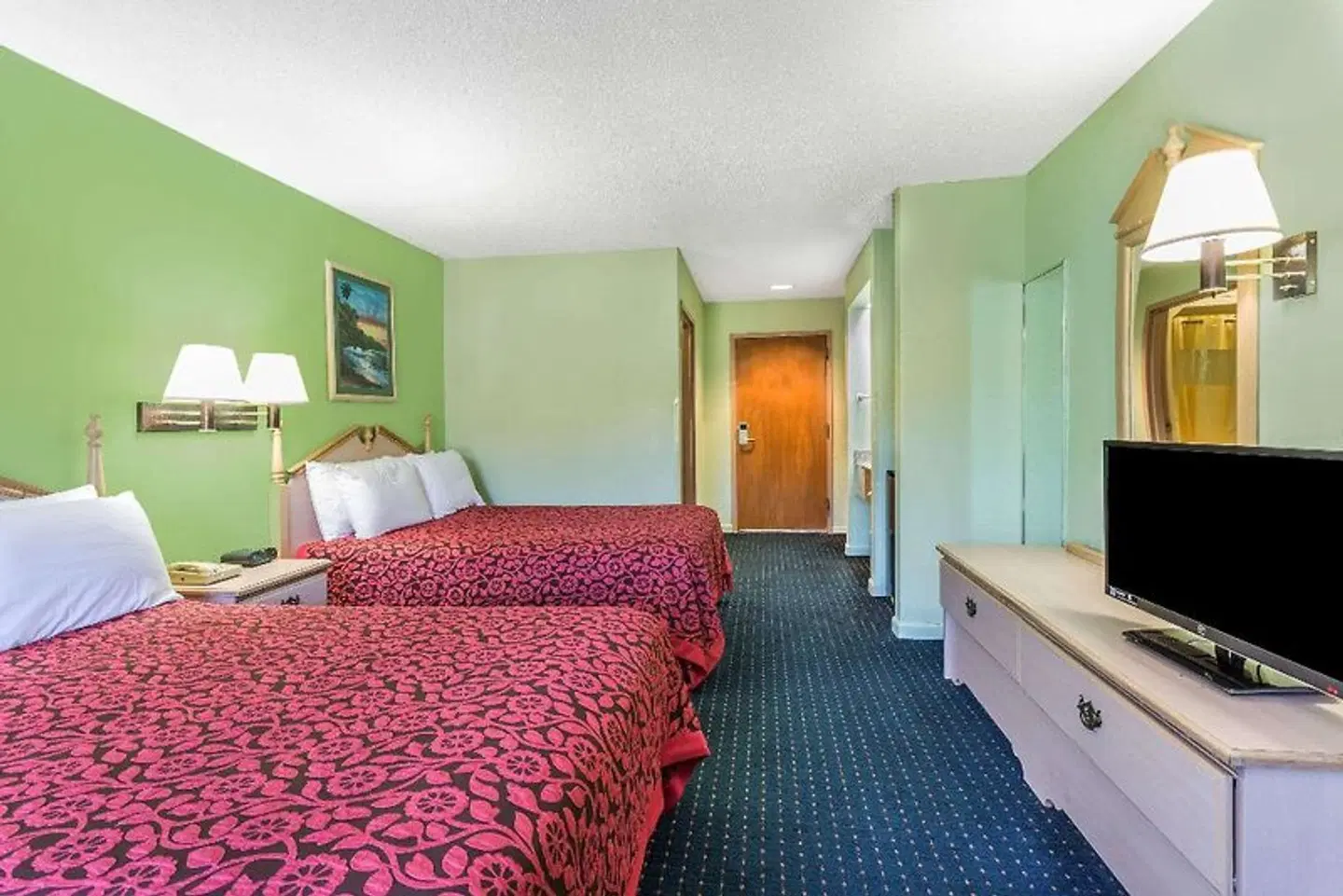 Days Inn by Wyndham Panama City/Callaway ROOM_EXAMPLE
