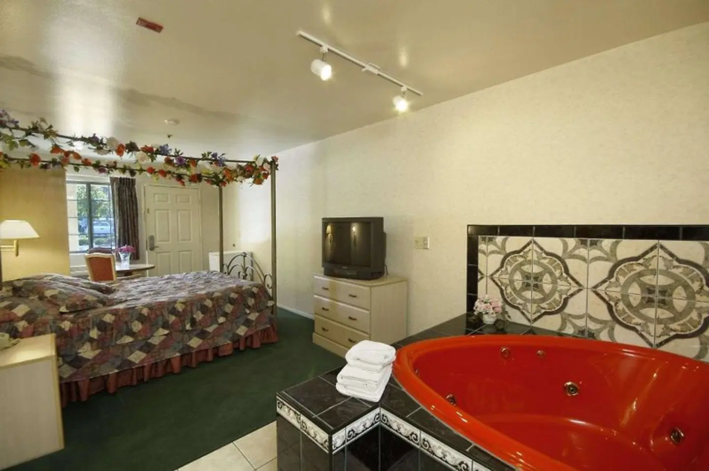 Days Inn by Wyndham Riverside Tyler Mall ROOM_EXAMPLE