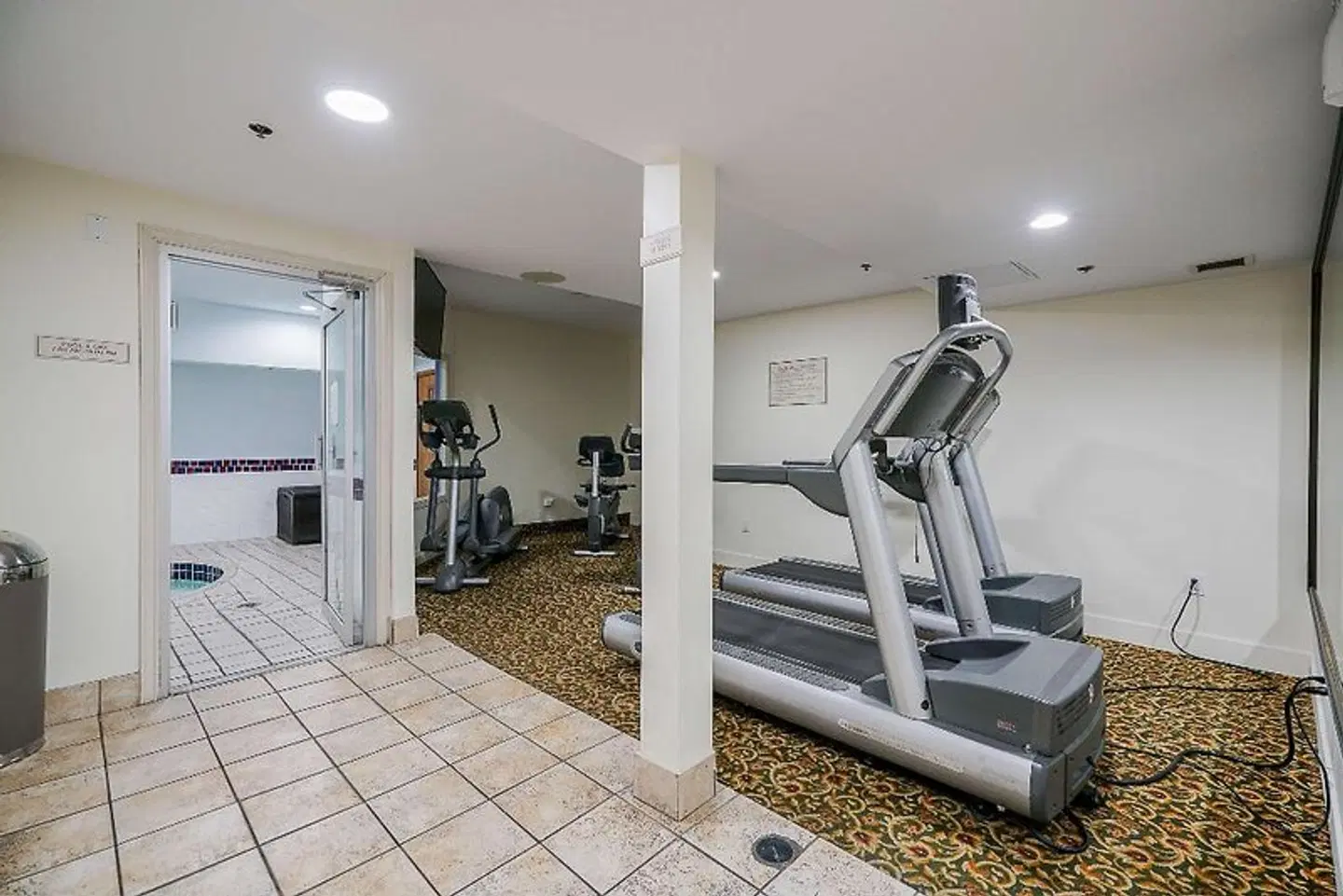 Best Western Peace Arch Inn SPORTS_AND_LEISURE