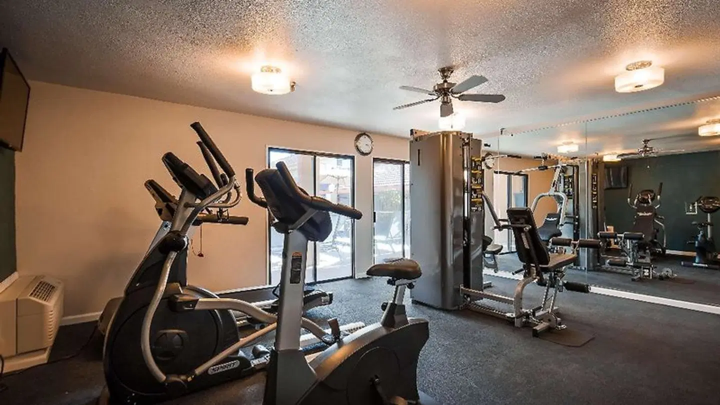 Best Western PLUS Executive Inn and Suites SPORTS_AND_LEISURE