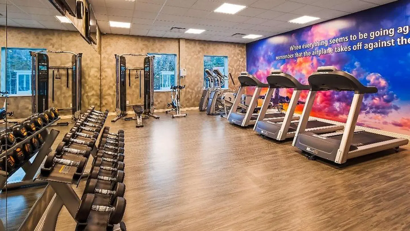 Best Western White Mountain Inn SPORTS_AND_LEISURE
