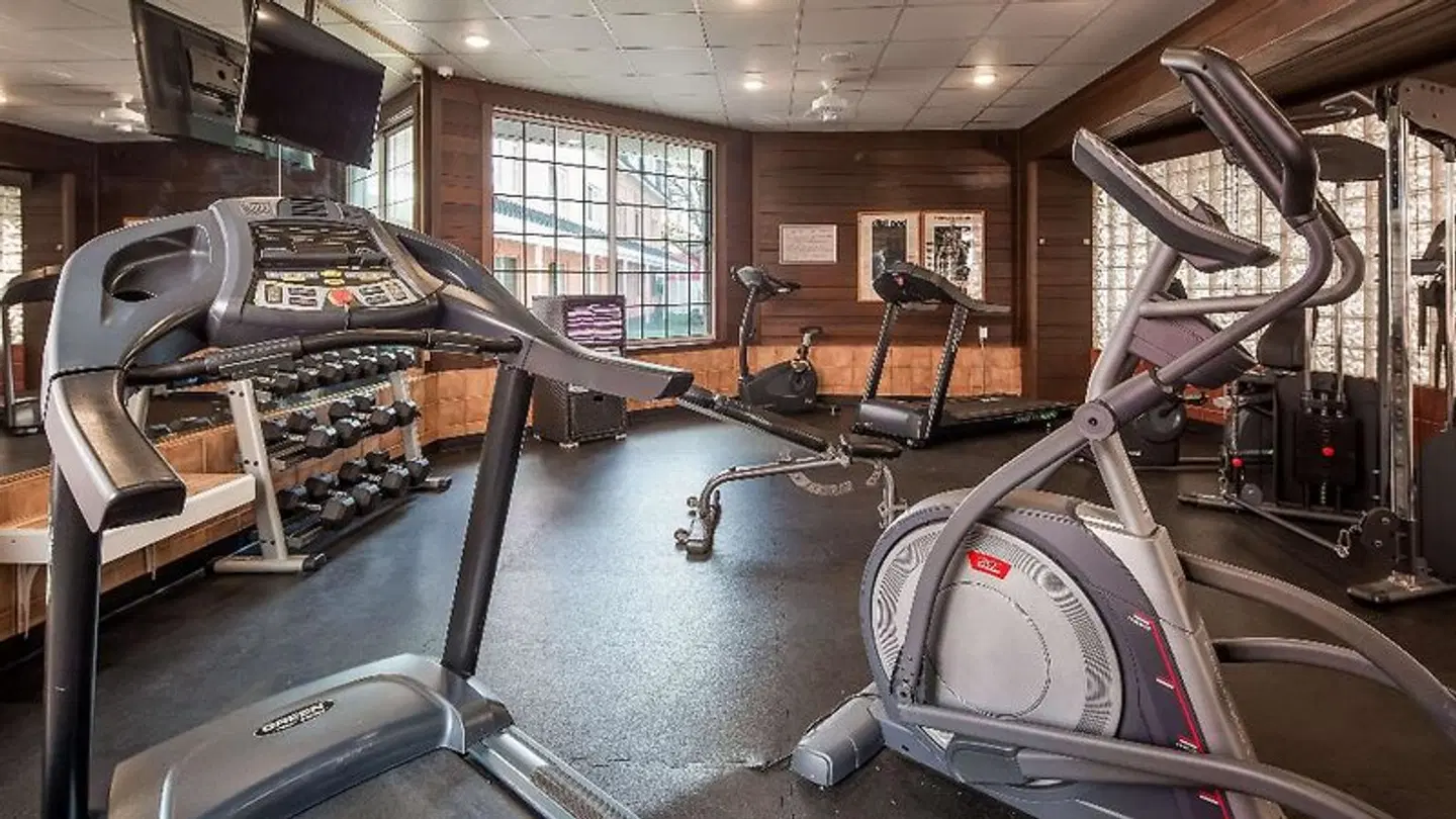 Best Western Greenfield Inn SPORTS_AND_LEISURE