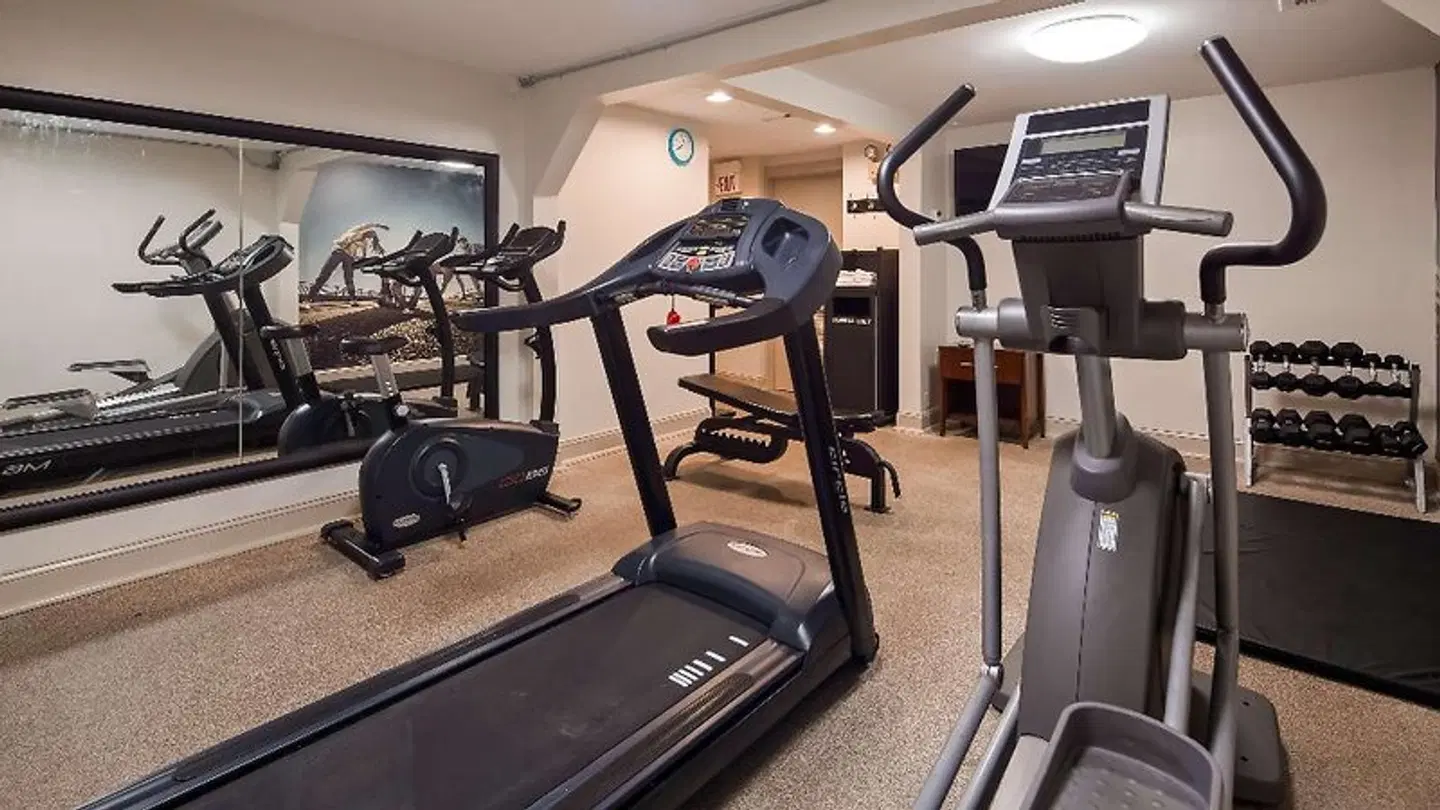 Best Western Plus Coastline Inn SPORTS_AND_LEISURE