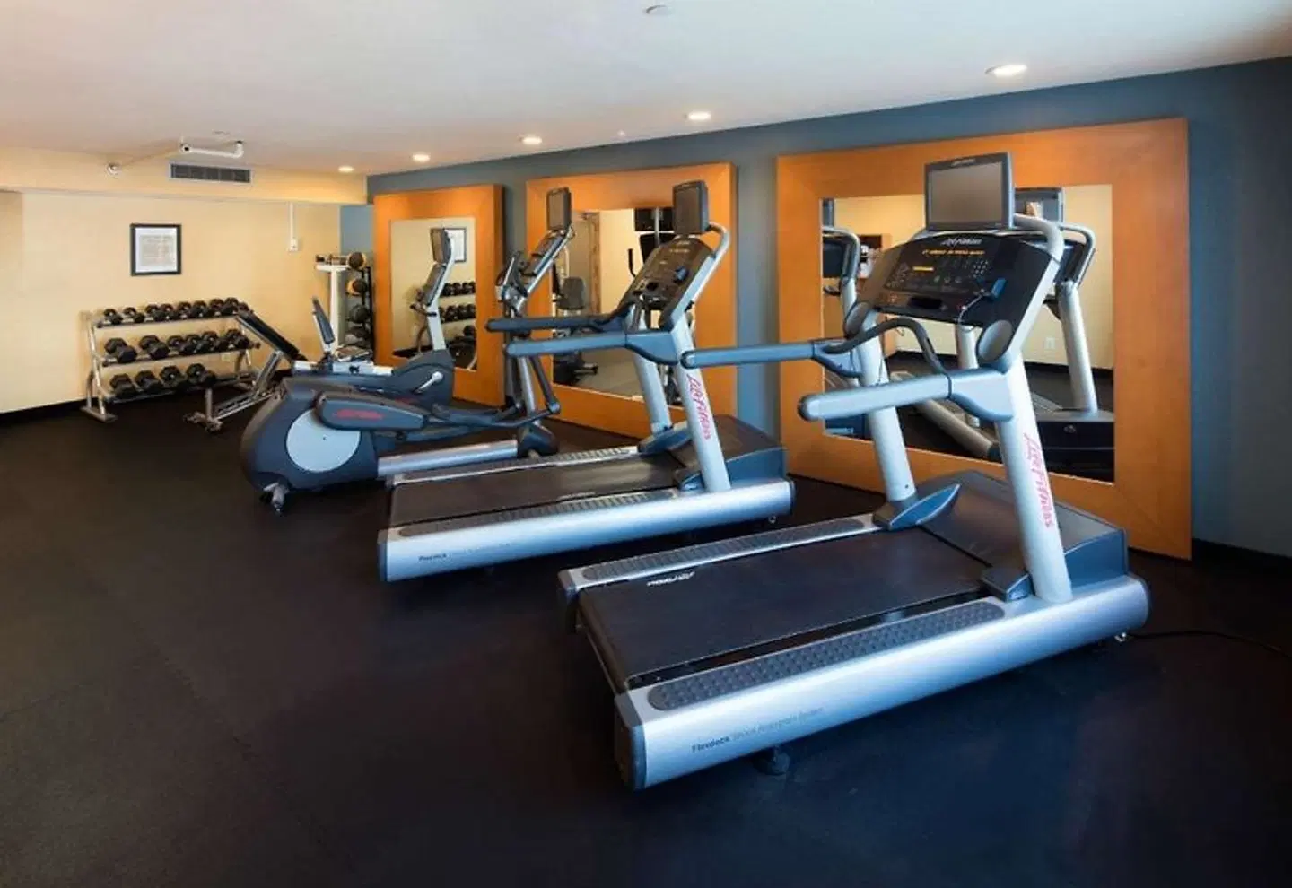 Red Lion Hotel Eureka SPORTS_AND_LEISURE