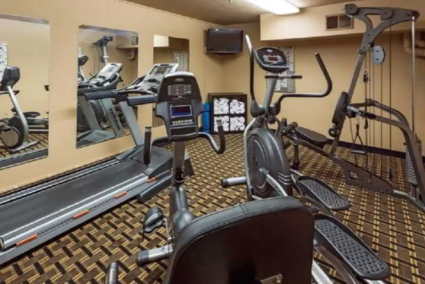 La Quinta Inn & Suites by Wyndham Portland NW Sport und Entertainment