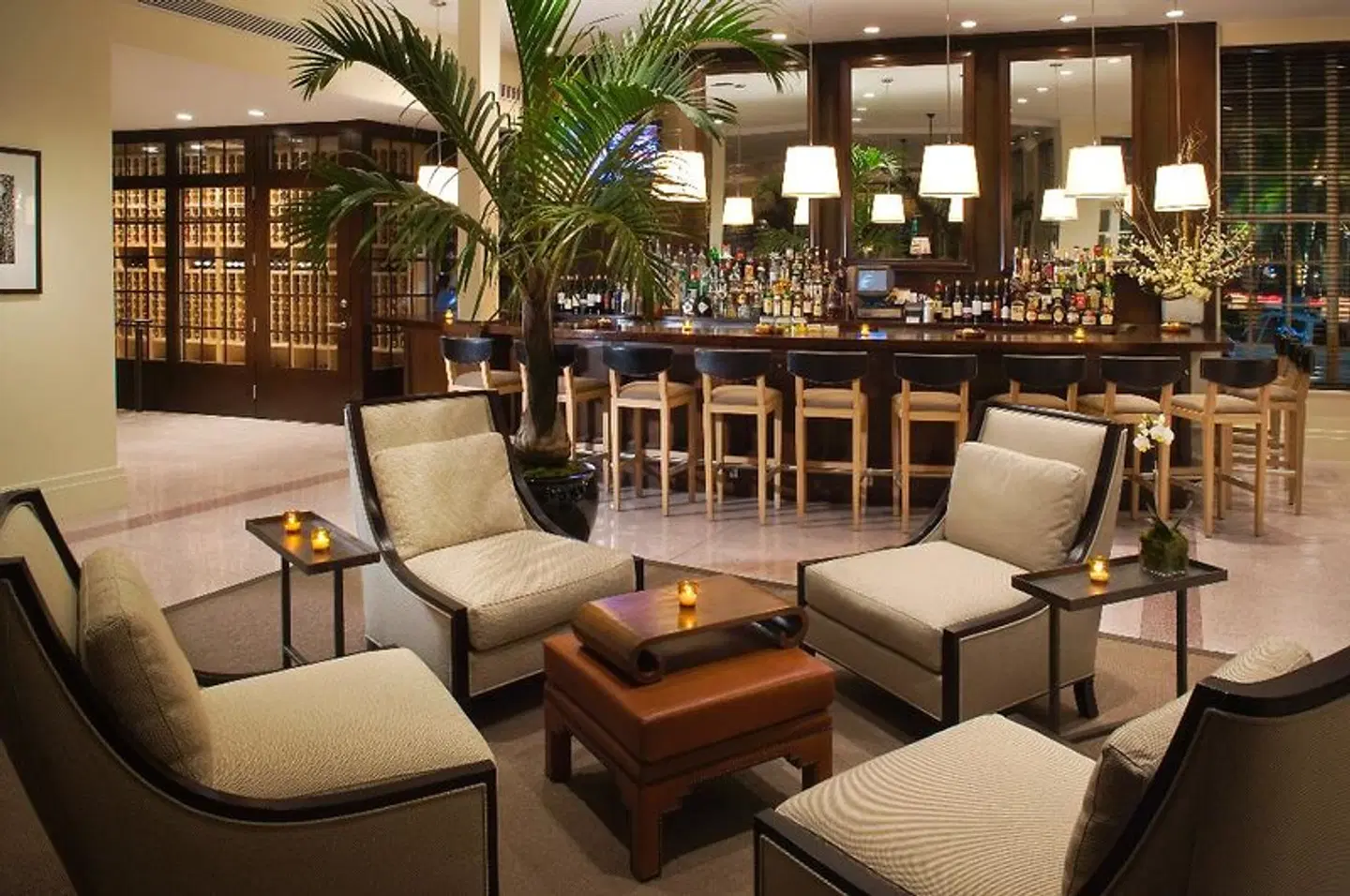 The Betsy Hotel, South Beach Bar