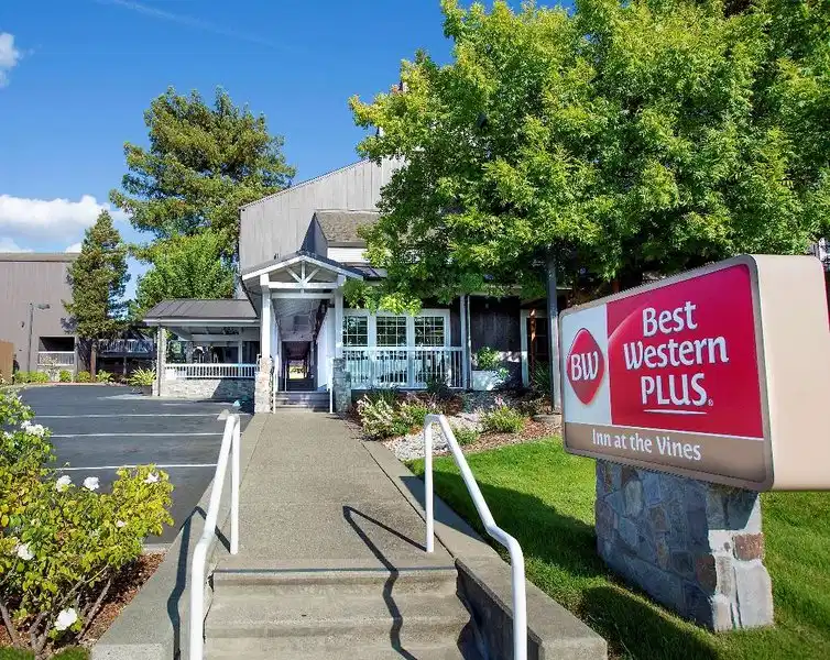 Best Western PLUS Inn at the Vines – Hotelfoto