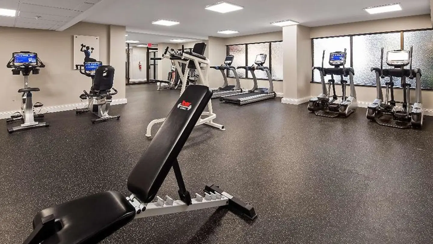 Best Western Premier The Central Hotel & Conference Center SPORTS_AND_LEISURE