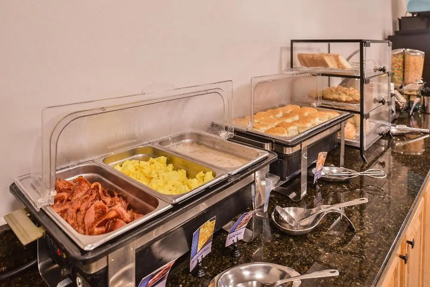 Best Western Plus Holiday Sands Inn & Suites Restaurant