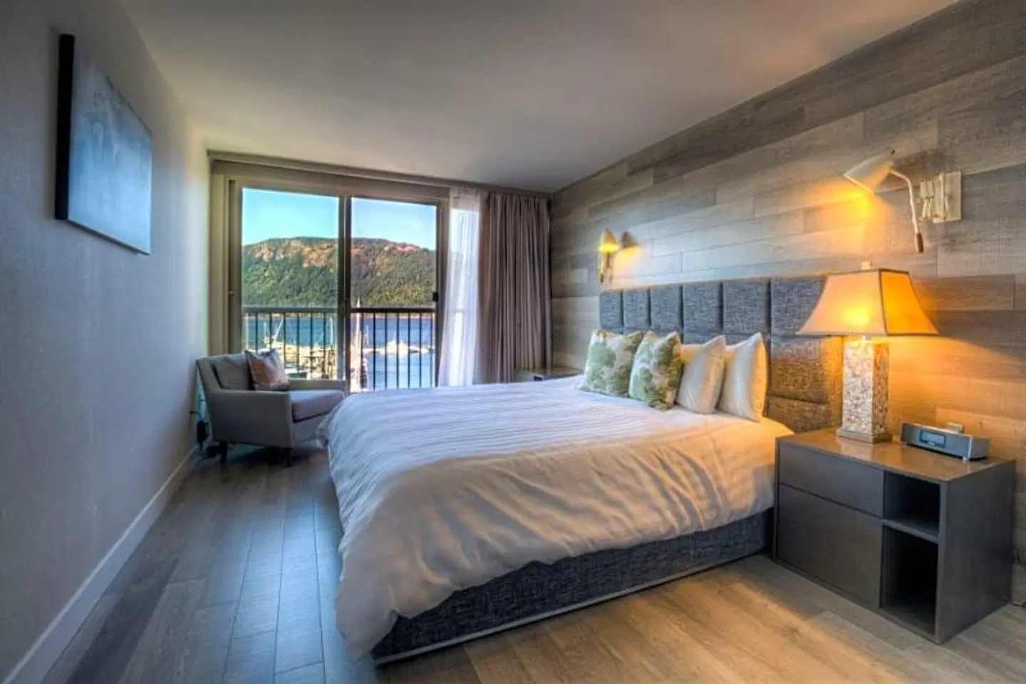 Oceanfront Suites at Cowichan Bay ROOM_EXAMPLE