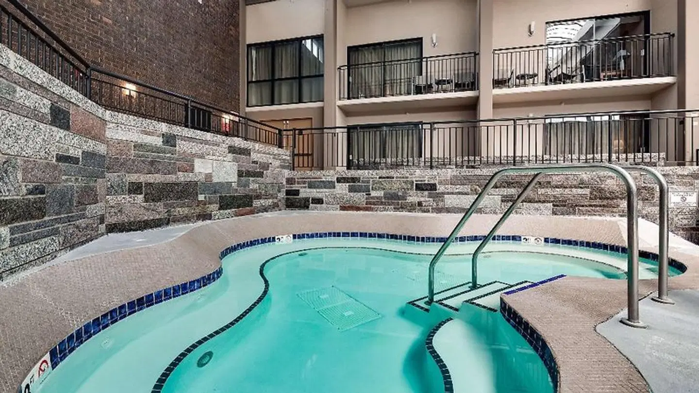 Best Western Plus Bloomington at Mall of America Hallenbad