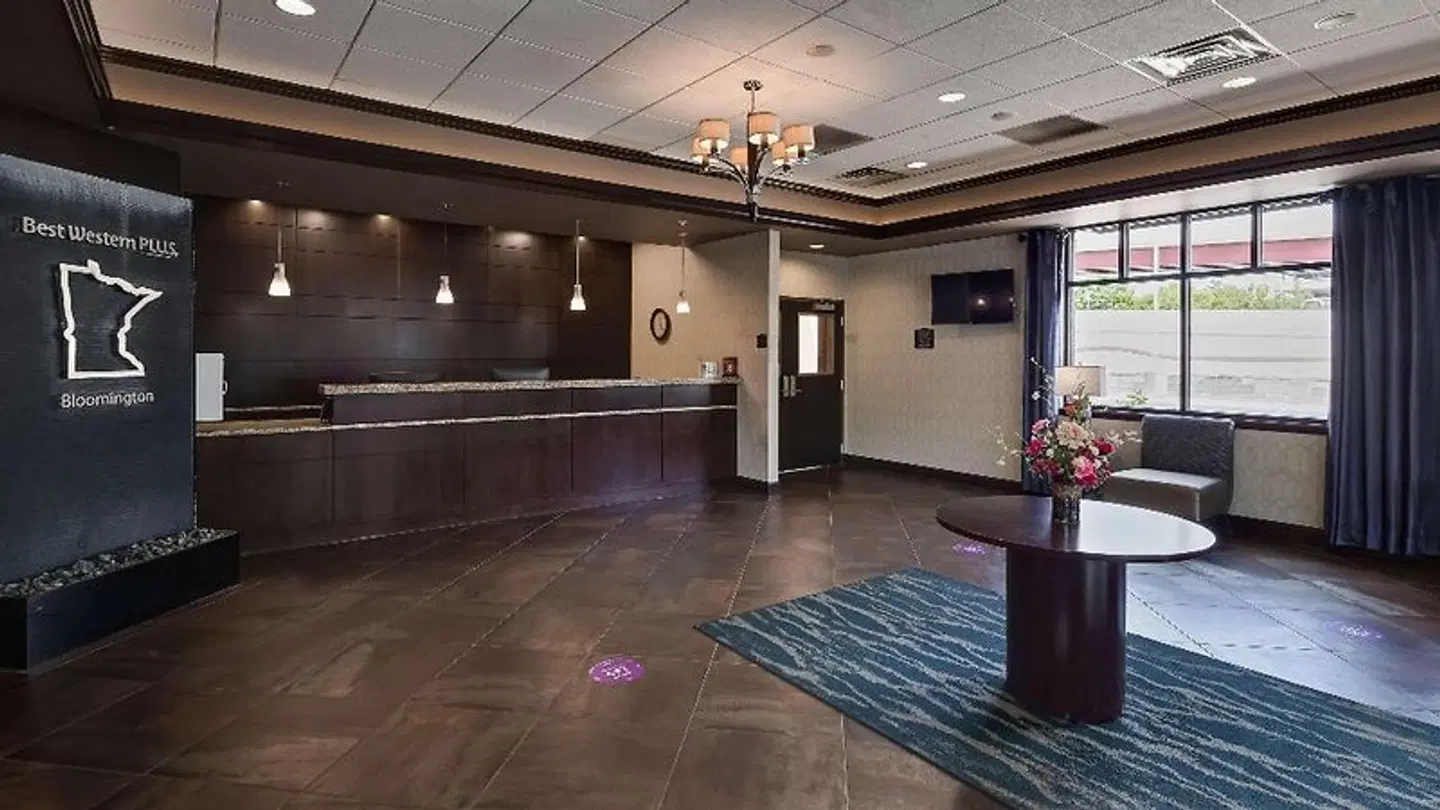 Best Western Plus Bloomington at Mall of America LOUNGE_LOBBY