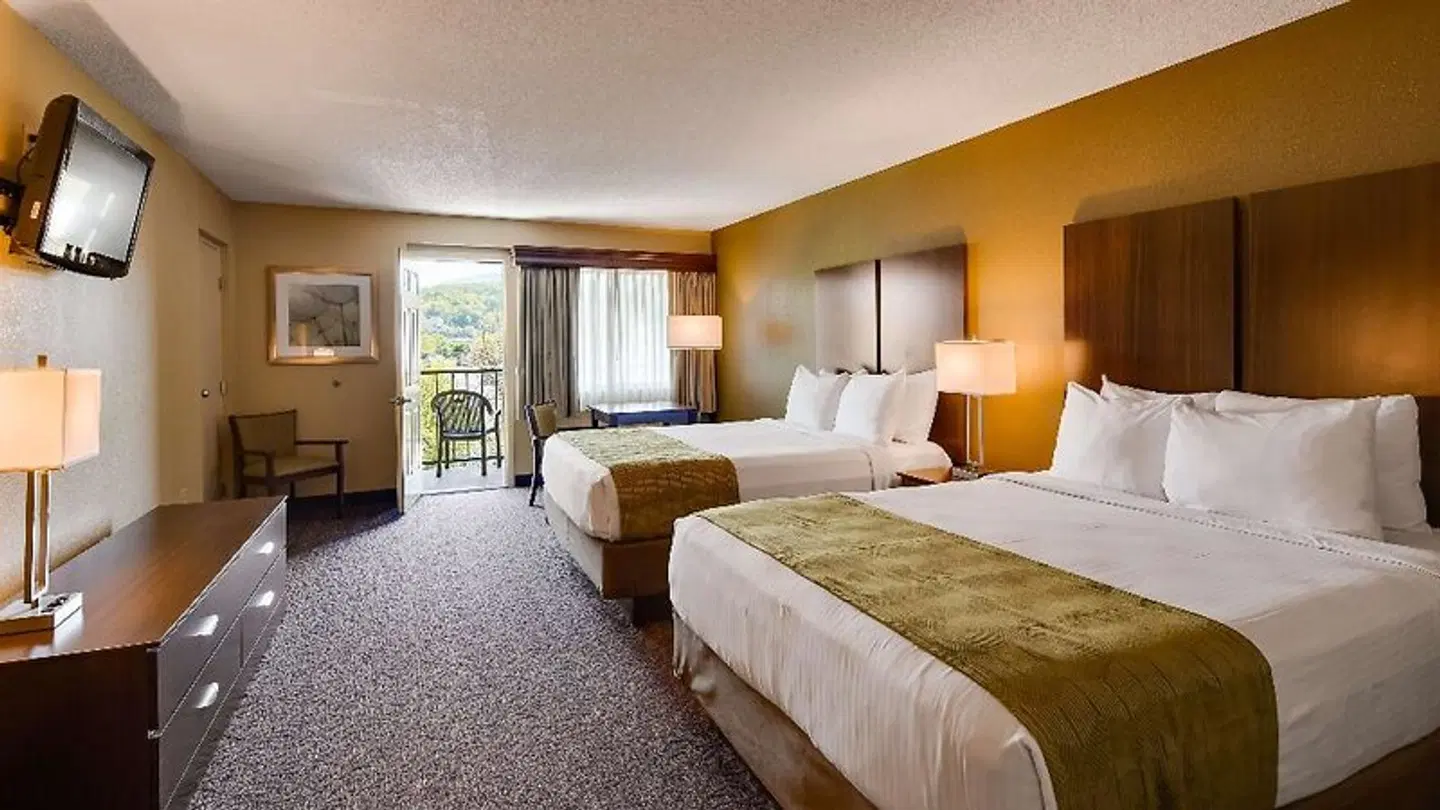 Best Western Plaza Inn ROOM_EXAMPLE